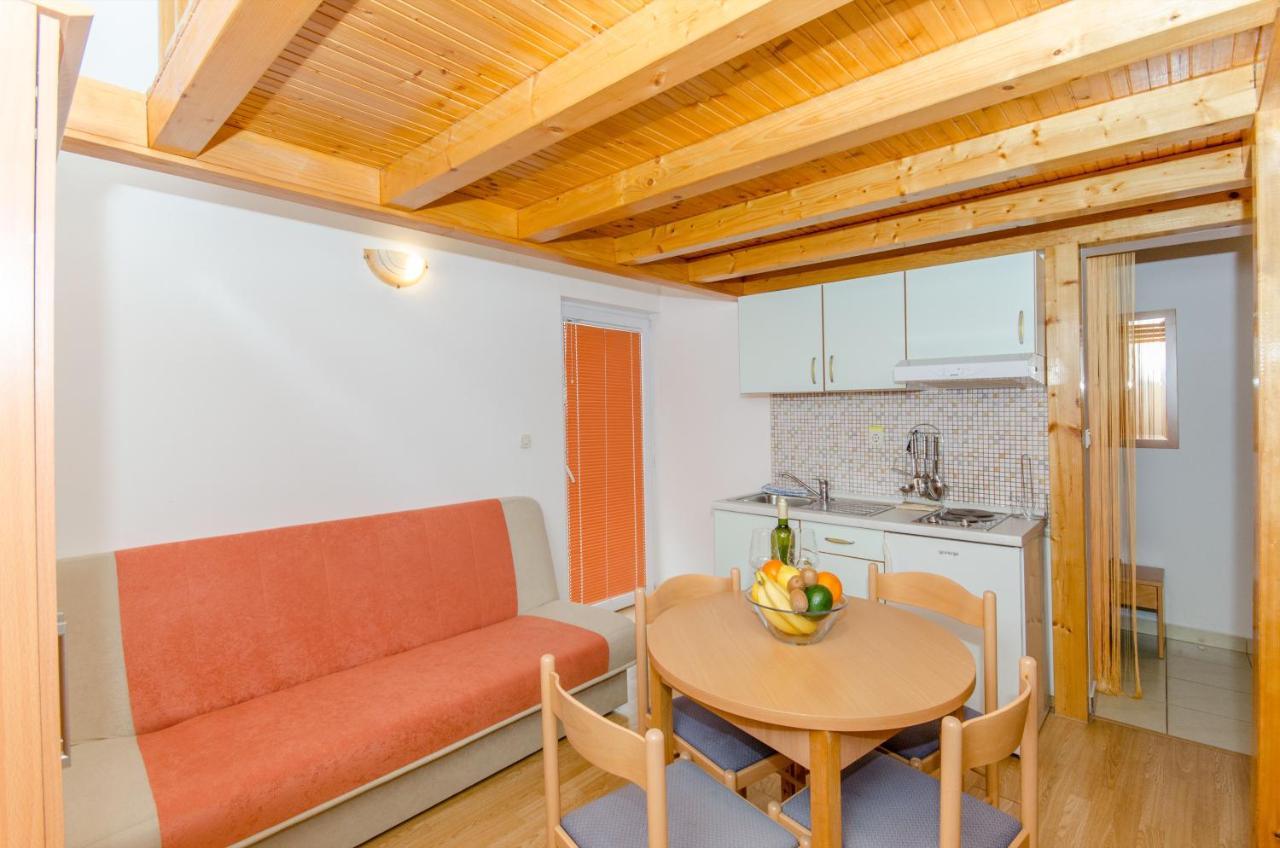 Knezovicapartments Živogošće Buitenkant foto