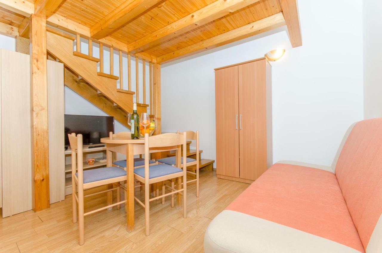 Knezovicapartments Živogošće Buitenkant foto