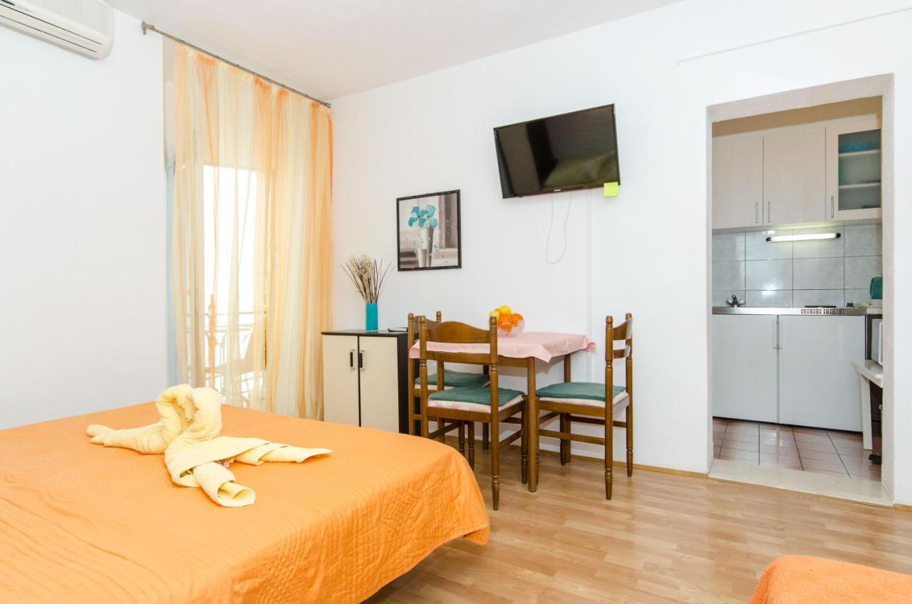 Knezovicapartments Živogošće Buitenkant foto