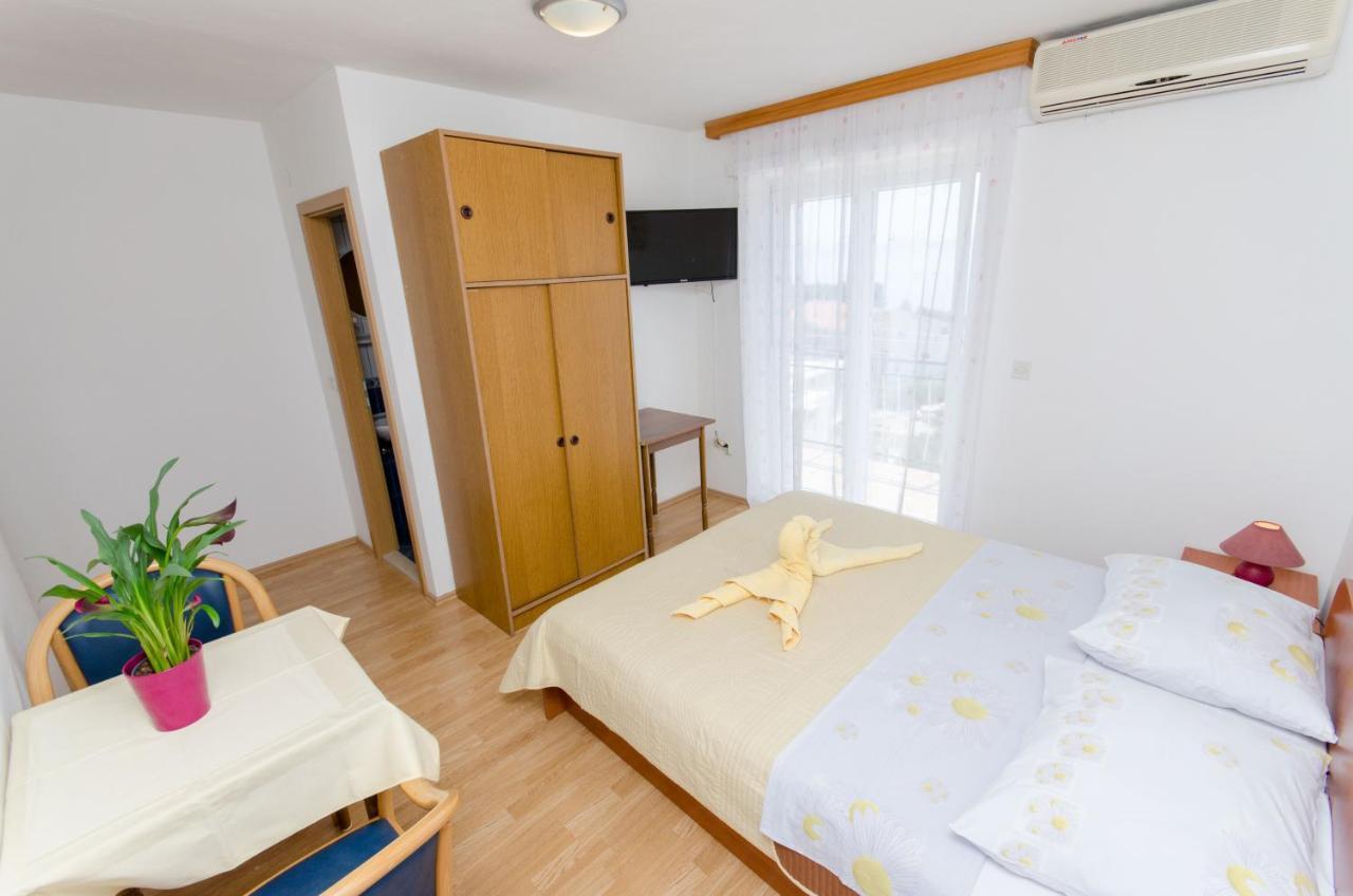 Knezovicapartments Živogošće Buitenkant foto