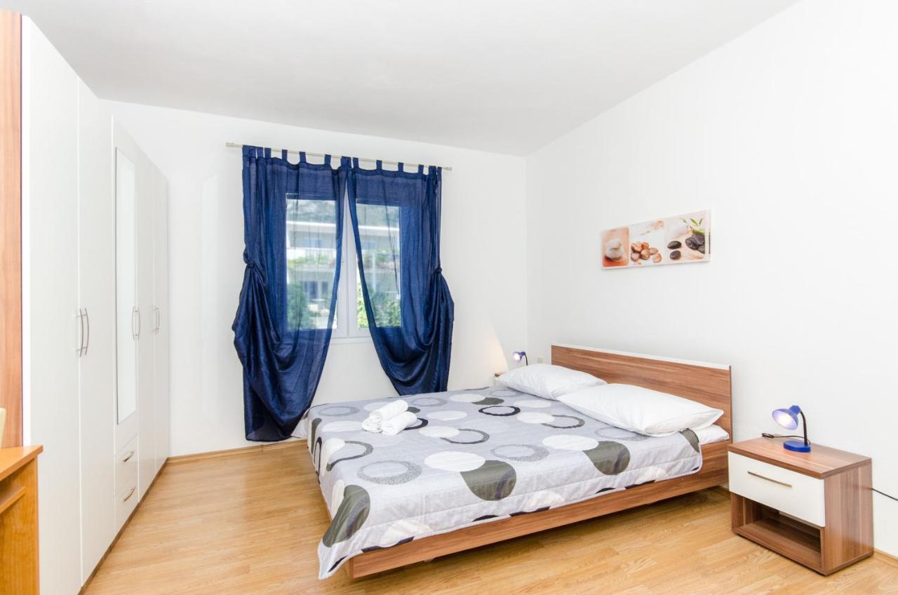 Knezovicapartments Živogošće Buitenkant foto