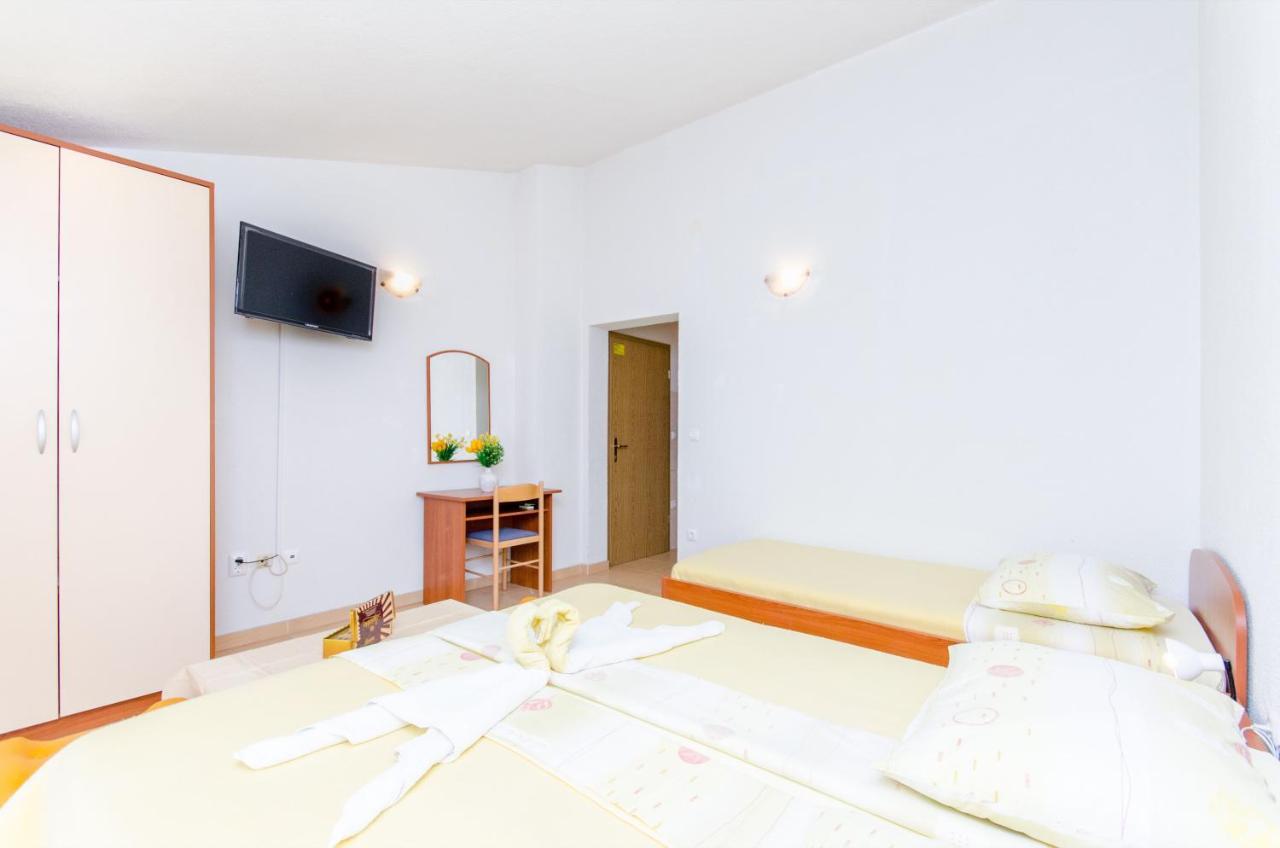 Knezovicapartments Živogošće Buitenkant foto
